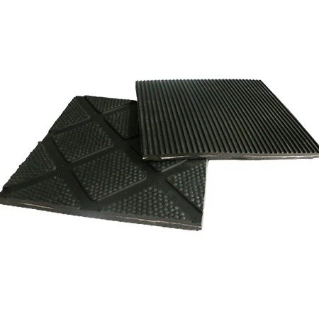 ACM03009-Square-shaped Hammer cow mats575